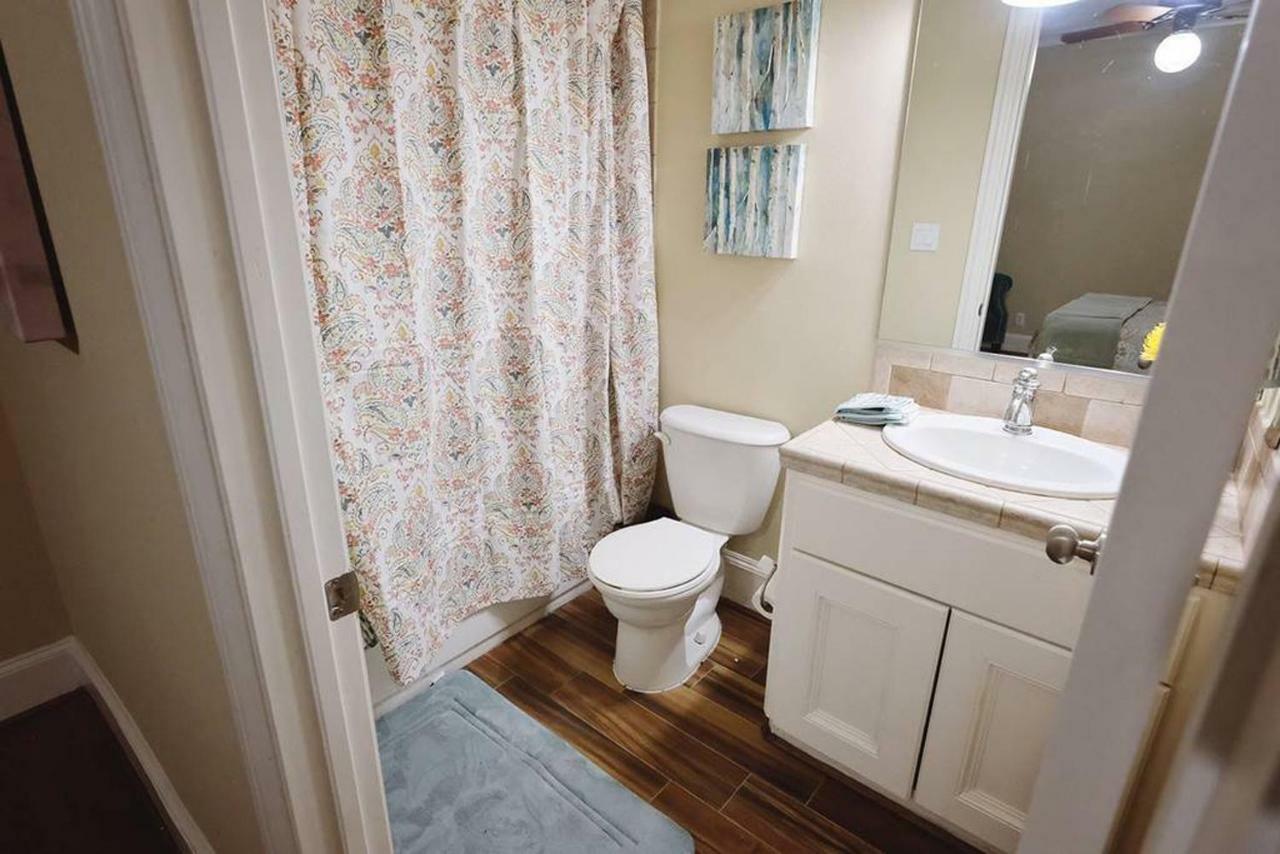 Downtown Museum District, Zoo, Parks, Nightlife! - Detering Apartment Houston Exterior photo